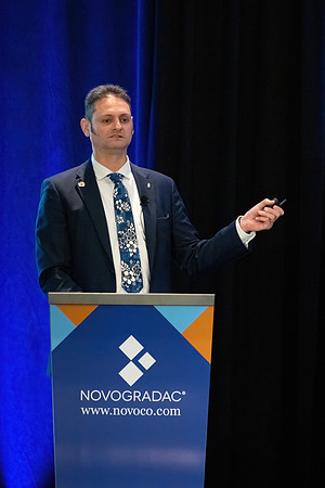24novocon108