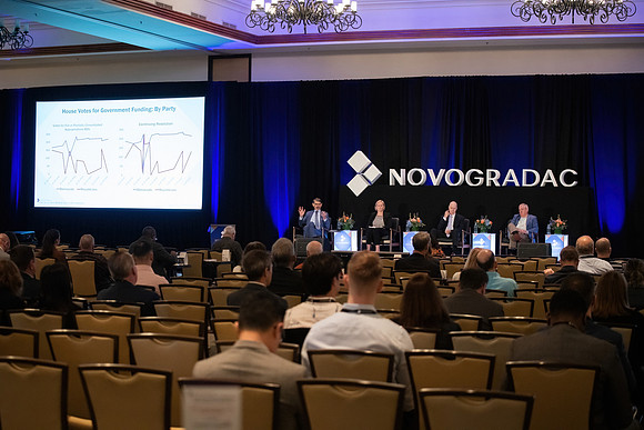 24novocon217