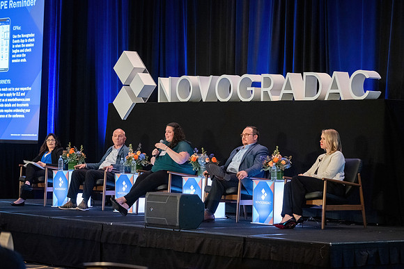 24novocon708