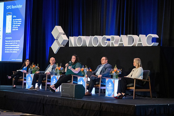 24novocon713