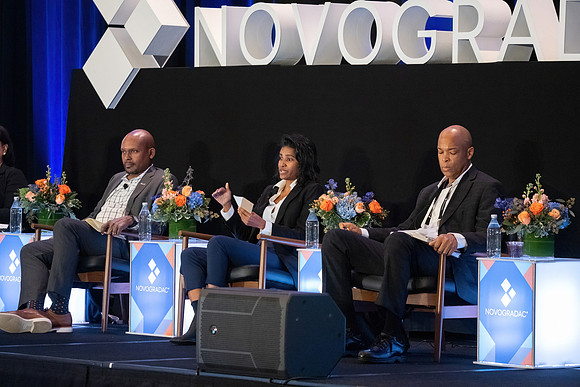 24novocon803