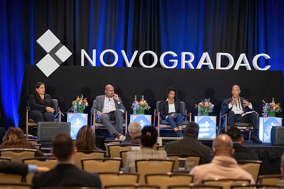 24novocon787