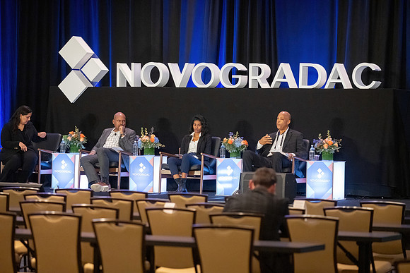 24novocon761