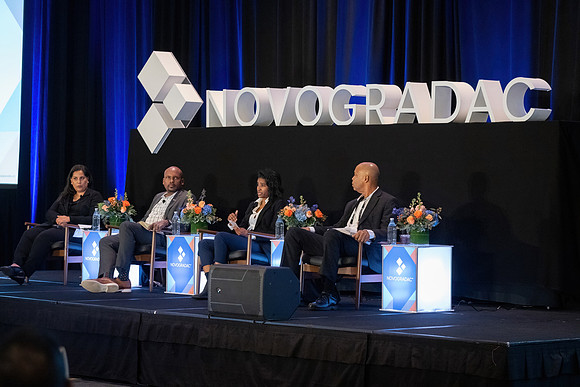 24novocon795