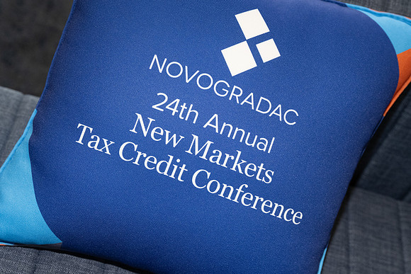 24novocon290