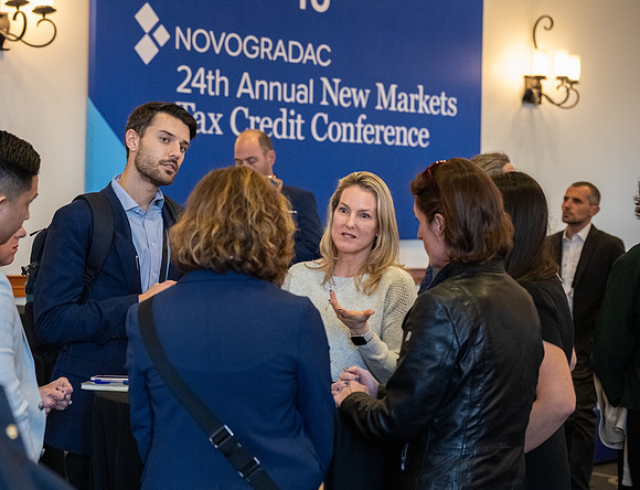 24novocon843