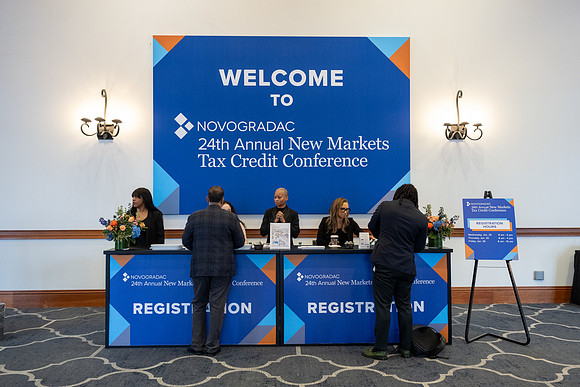 24novocon011