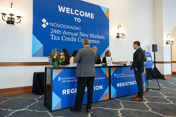 24novocon017